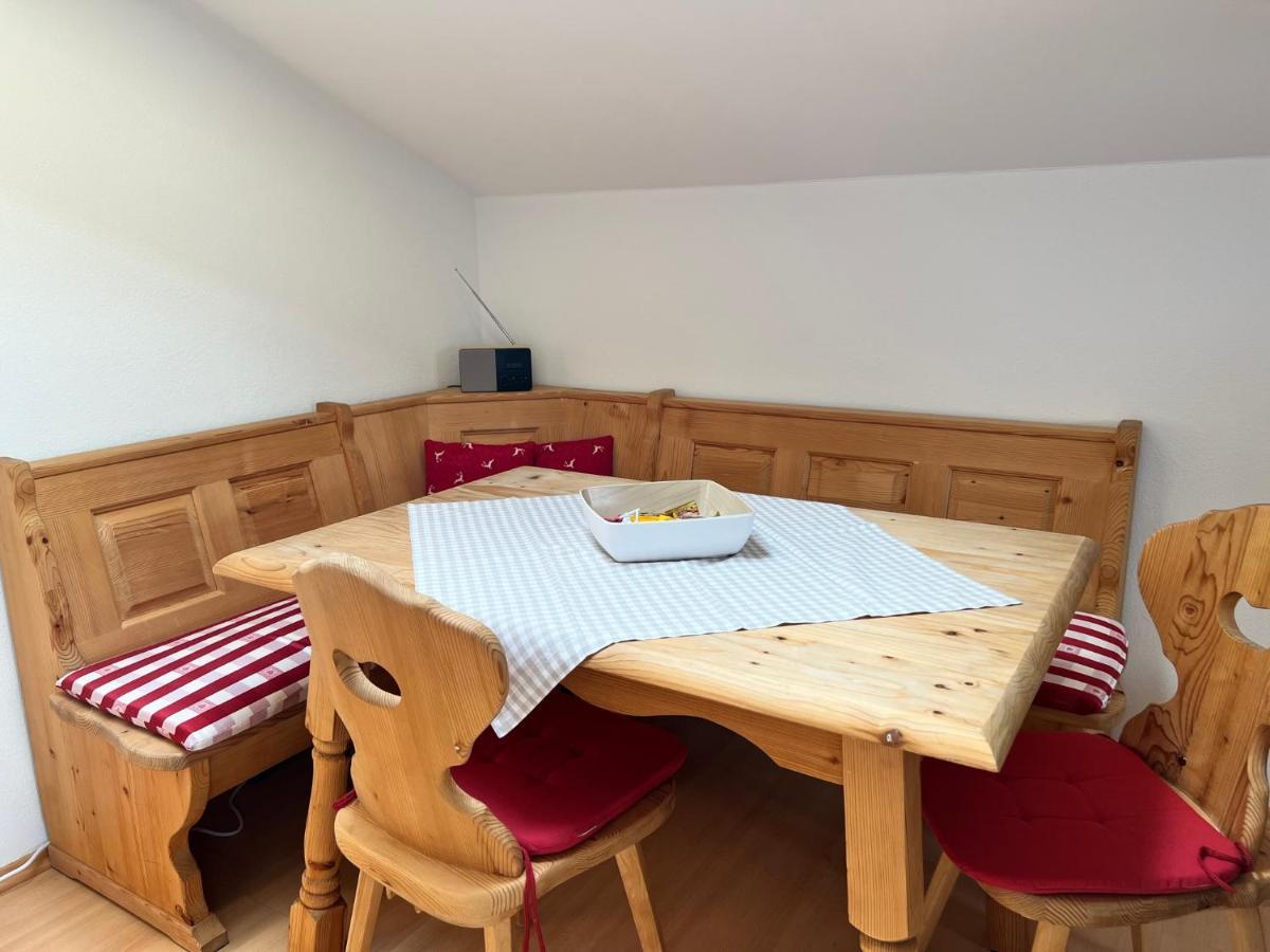 Waldhauser Apartment *